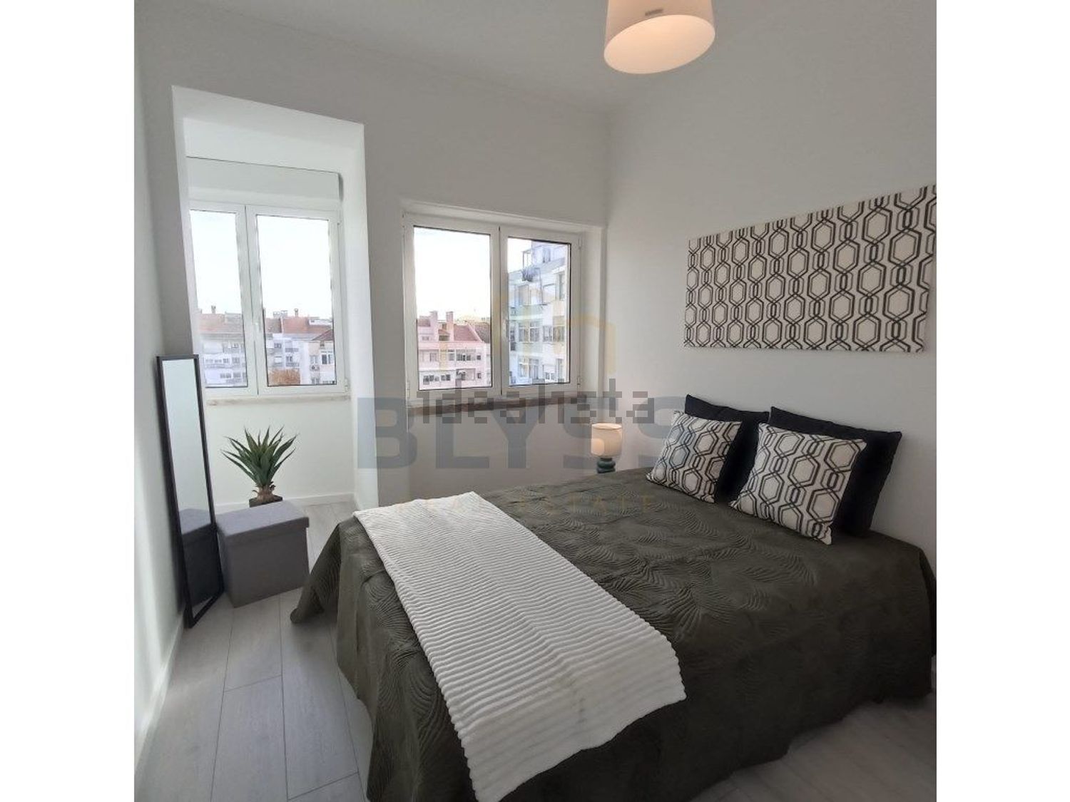 公寓 t3出售在Rua Doutor Rafael Duque, 6 - 卧室