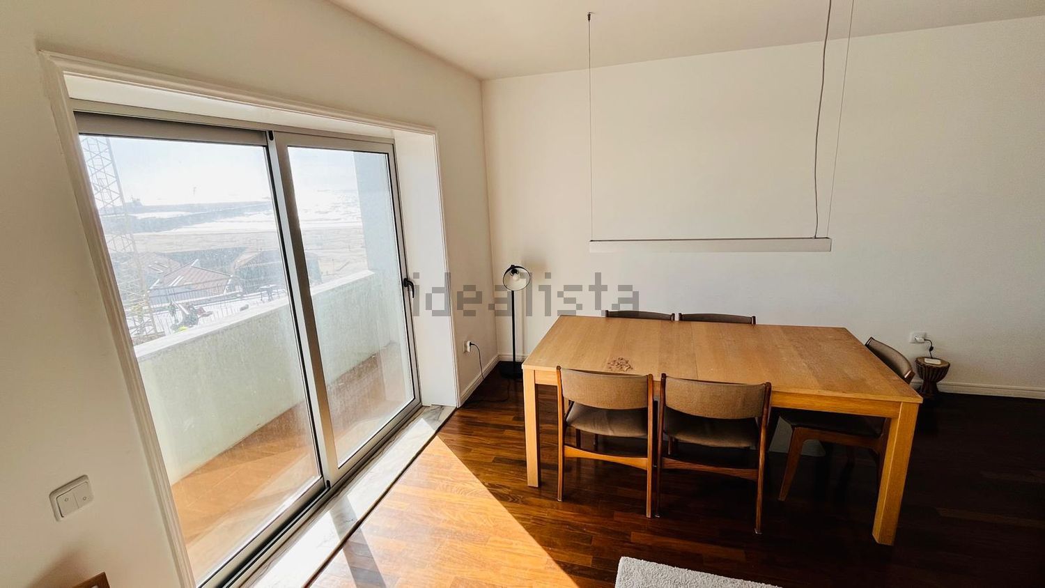 公寓 t2出售在Rua Santos Lessa, 31 - 客厅