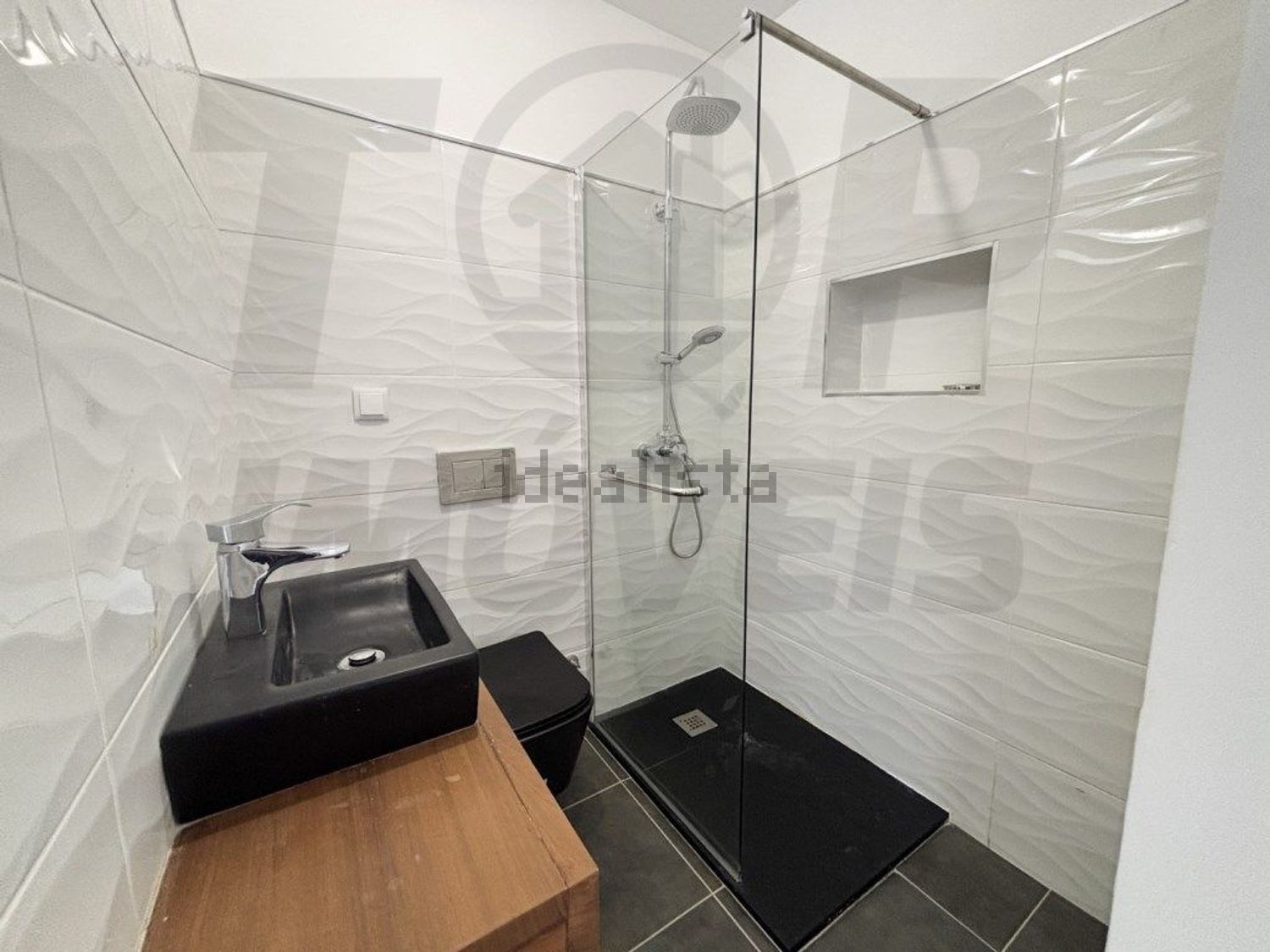 公寓 t1出售在Rua do Comércio - 卫生间