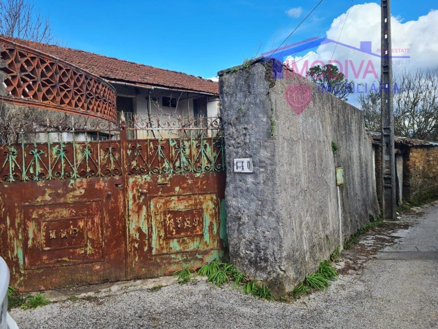 小楼房或独栋别墅出售在 Pedrógão Grande - 外立面