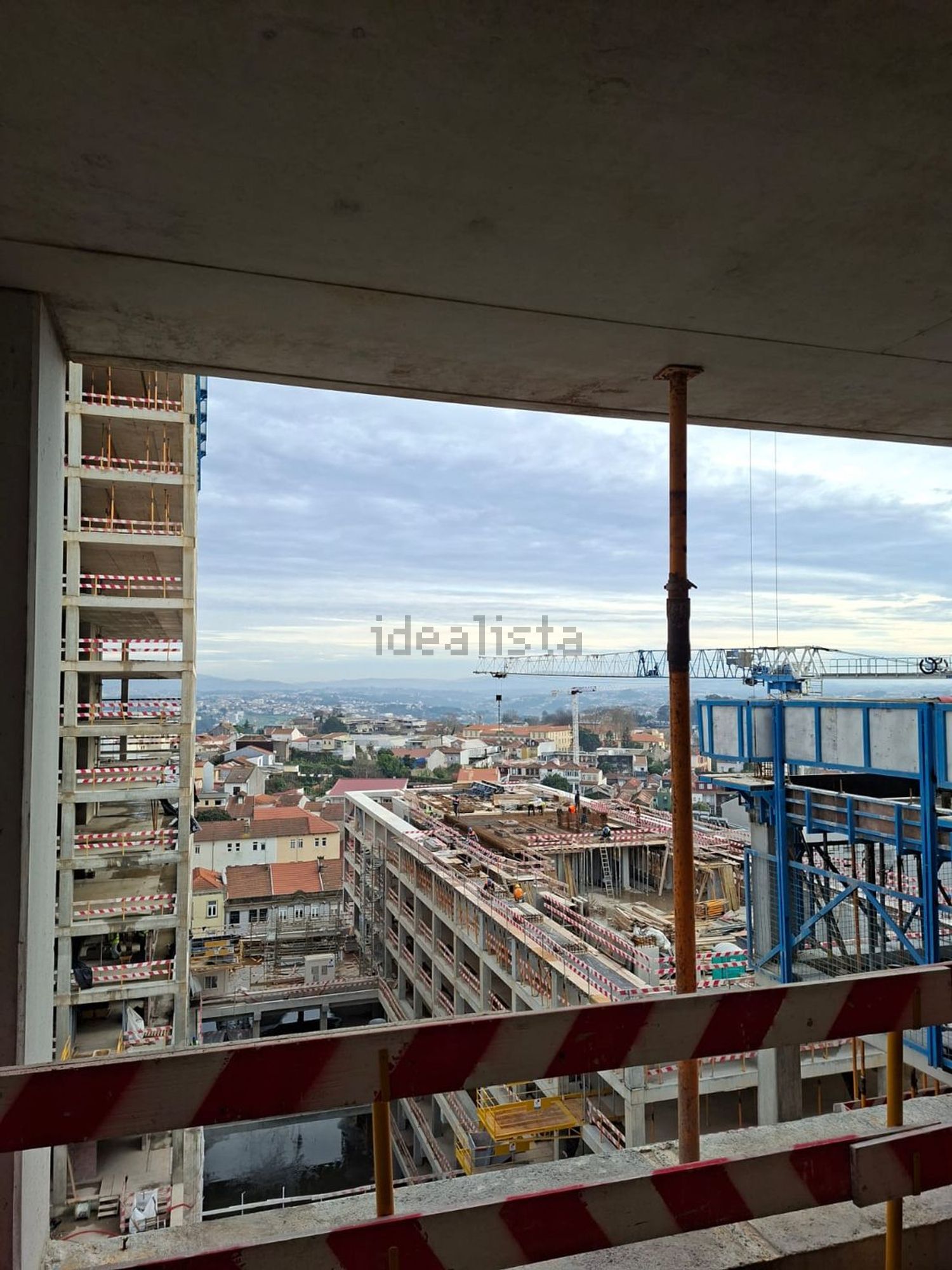 公寓 t1出售在Avenida Fernão Magalhães, 127 - 施工照片