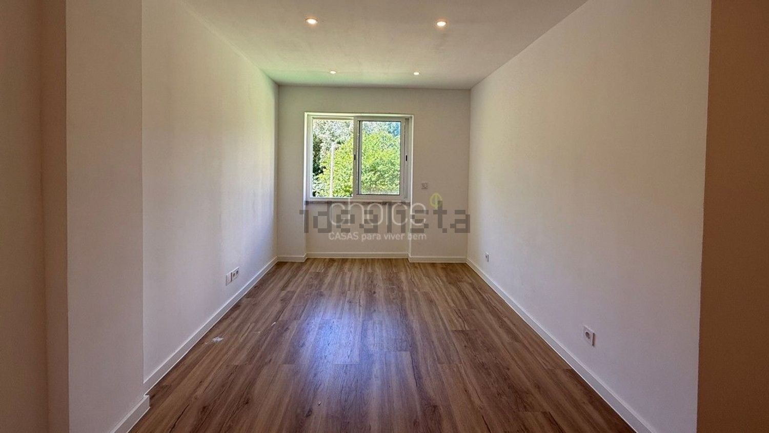 公寓 t2出售在Rua Campos Monteiro - 客厅