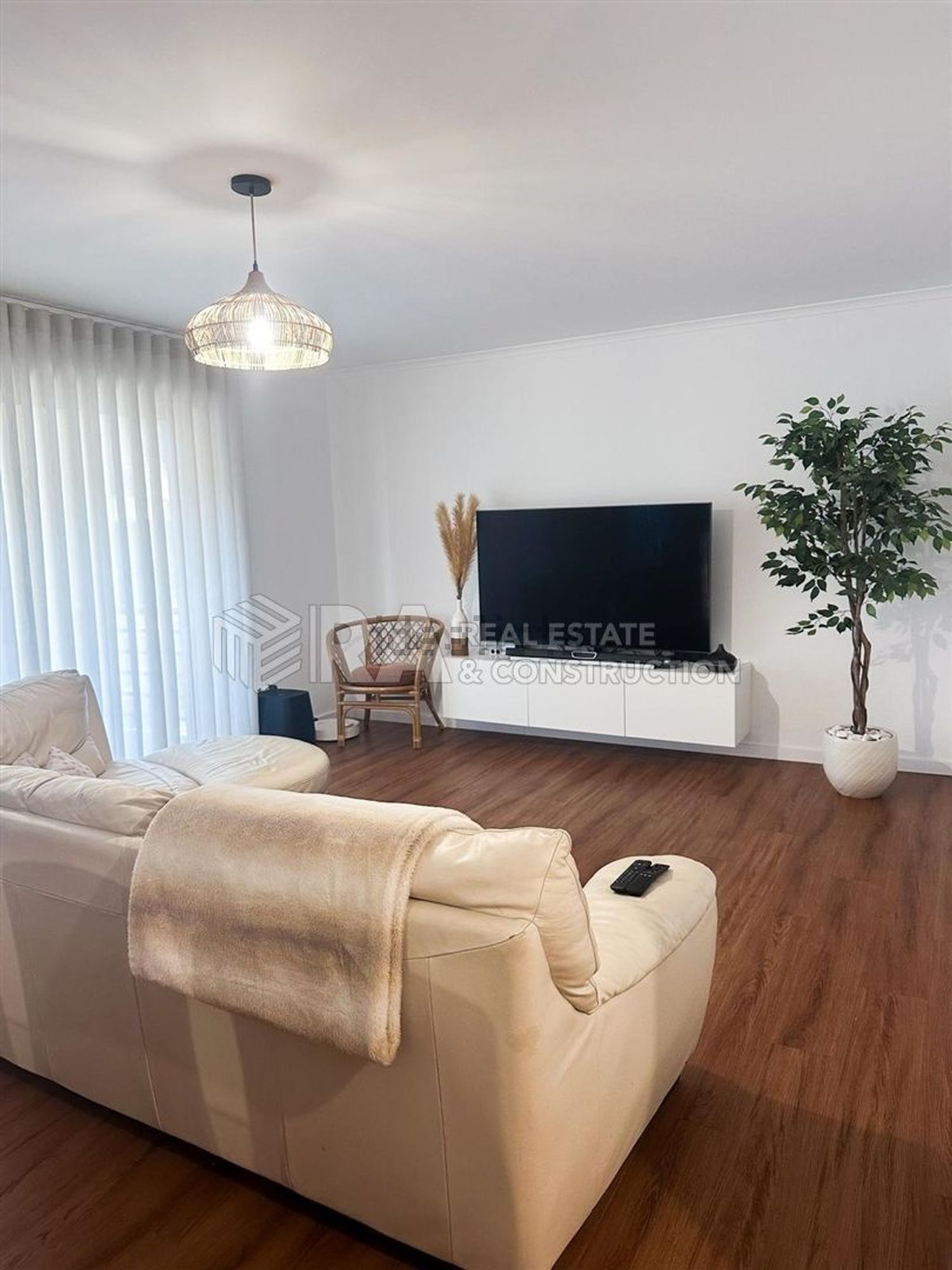 公寓 t3出售在 Palmela Village - Colinas da Arrábida - 客厅