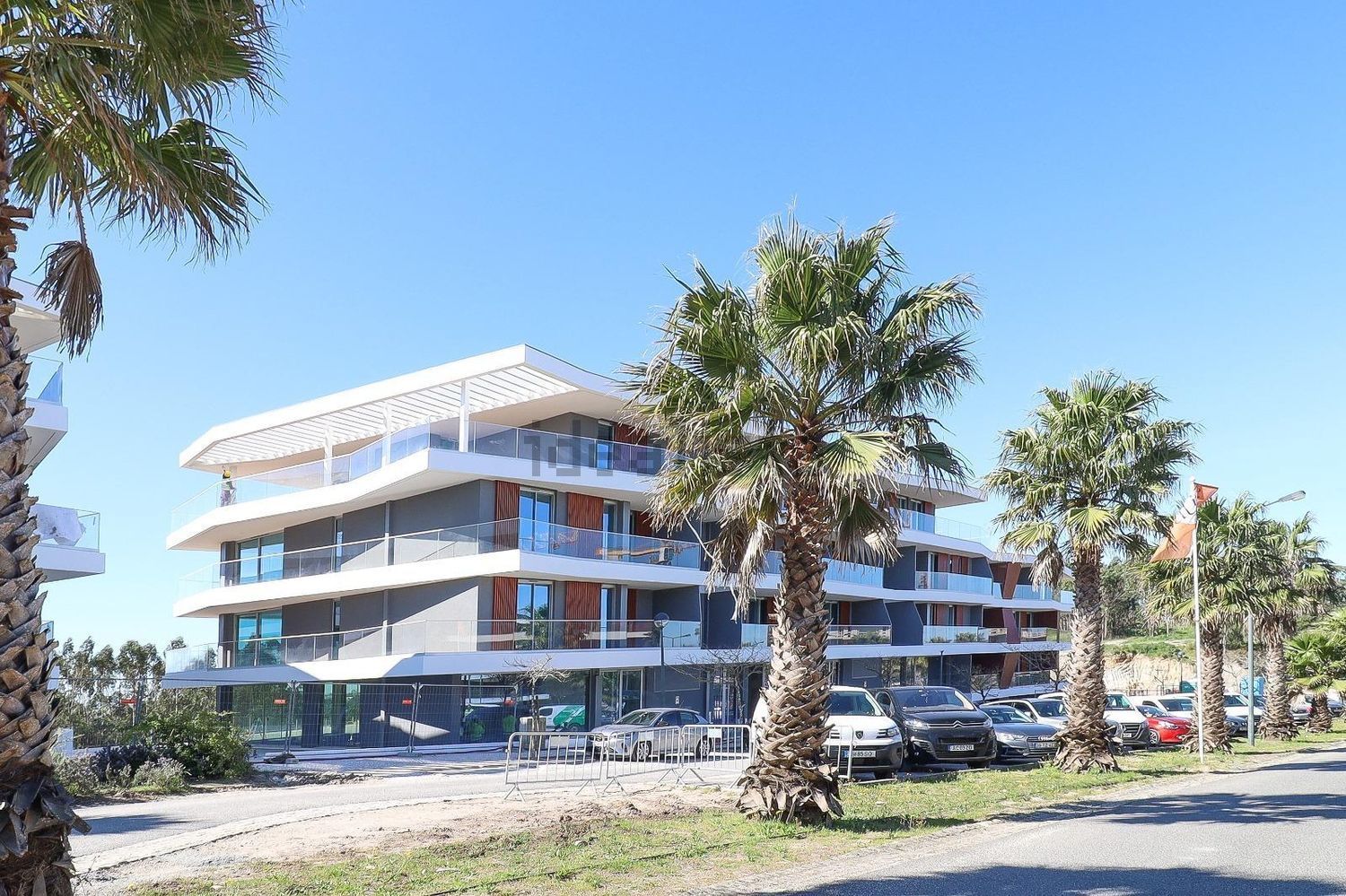公寓 t4出售在Alameda Senhor da Serra - 照片