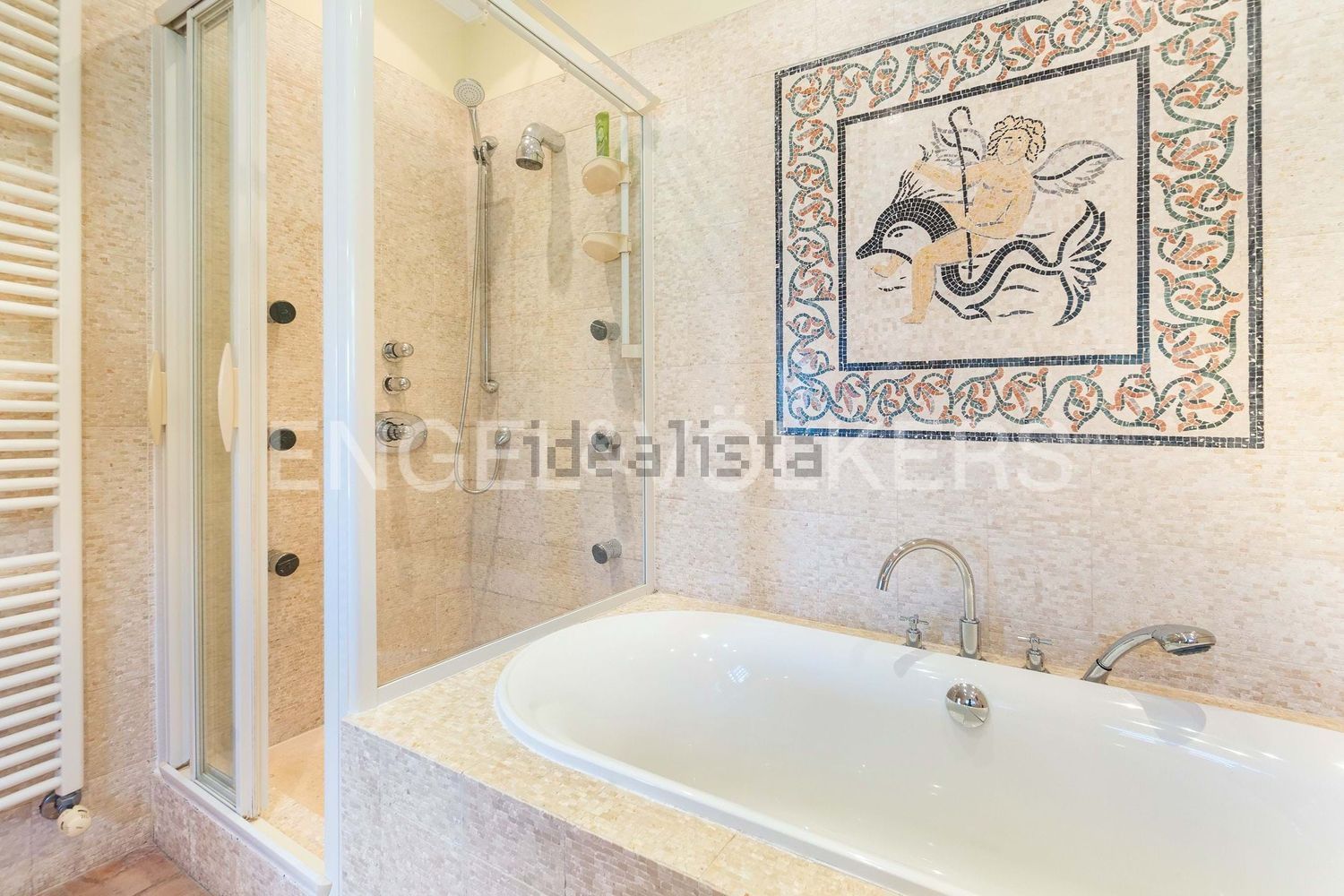 小楼房或别墅出售在 Quinta do Lago - Pinheiros Altos - 卫生间