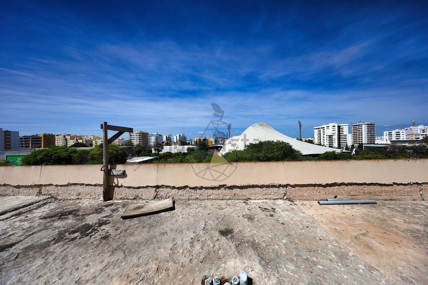 小楼房或独栋别墅出售在Avenida Miguel Bombarda - 阳台