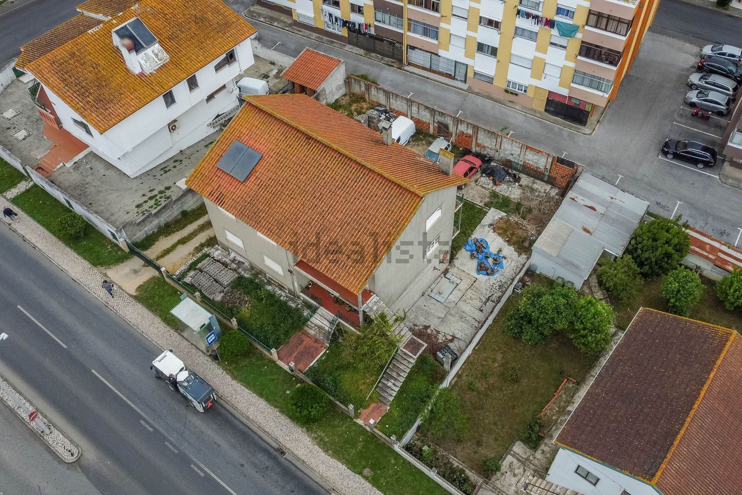 小楼房或独栋别墅出售在Avenida Dom Afonso Henriques - 视线