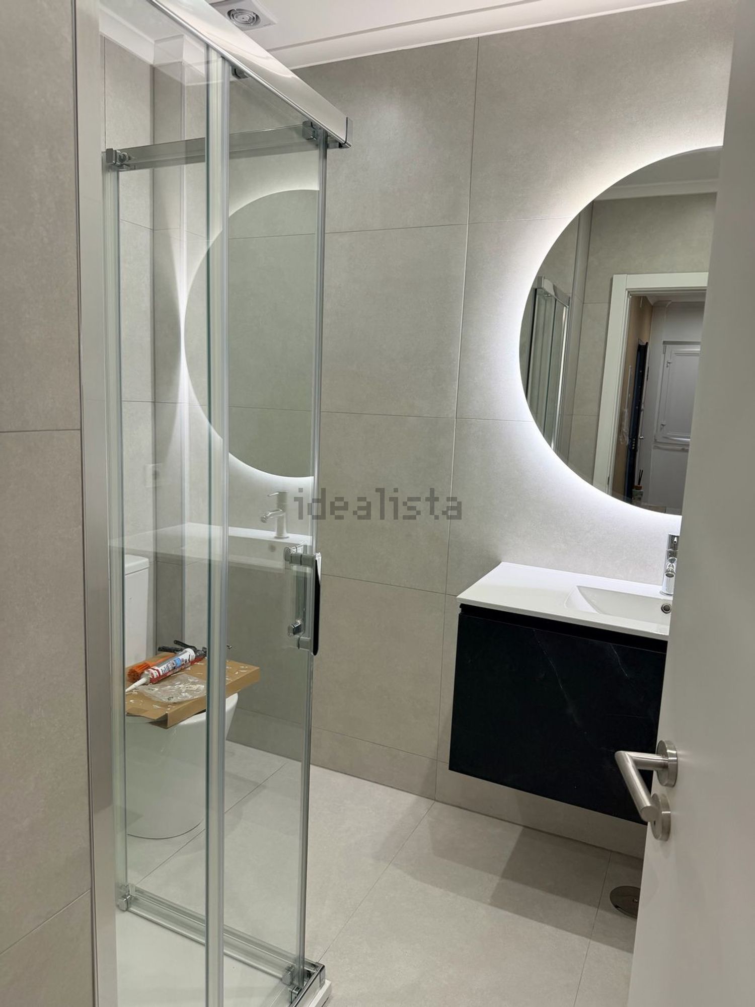 出租公寓 t2在Avenida dos Hospitais Civis de Lisboa, 33 - 卫生间