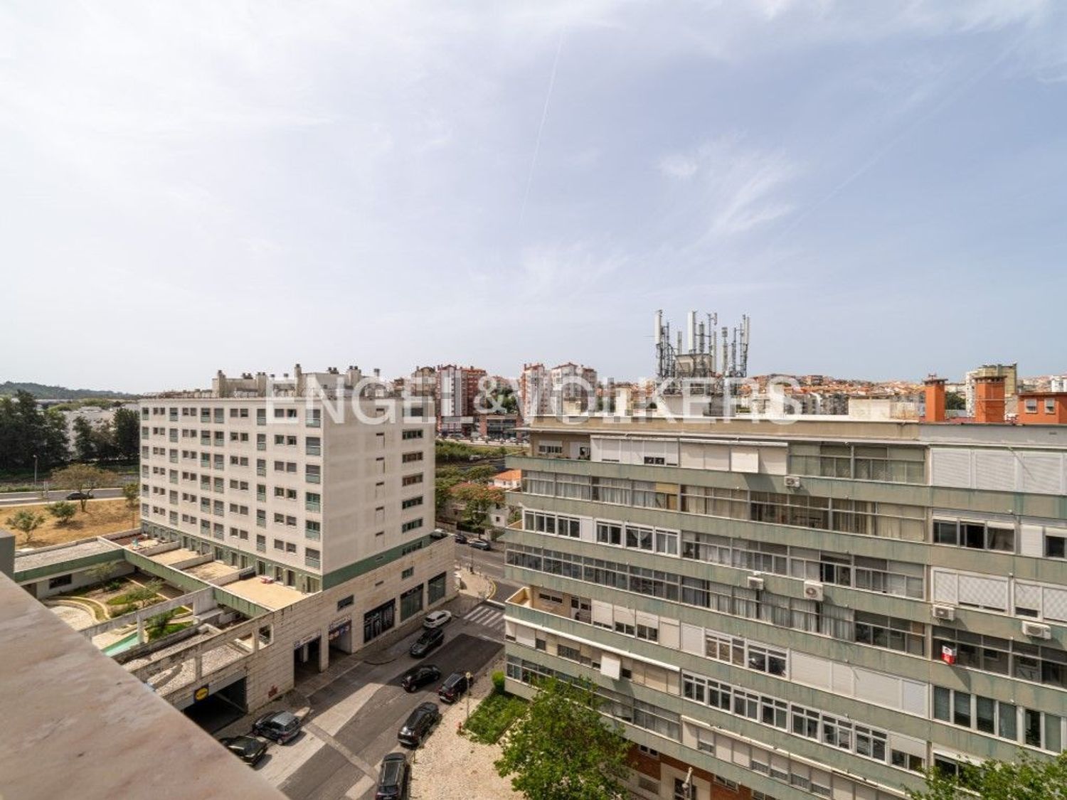 公寓 t3出售在 Bairro de Santa Cruz - 视线