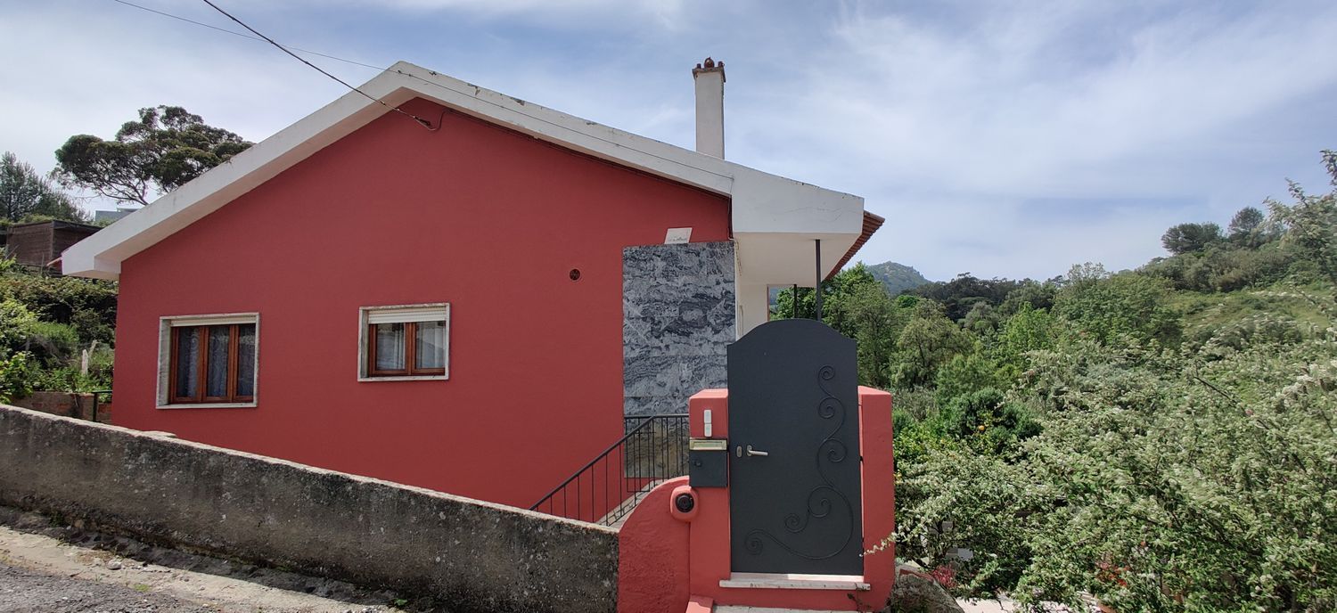 出租小楼房或独栋别墅在Travessa da Pedra - Rua Particular, 1