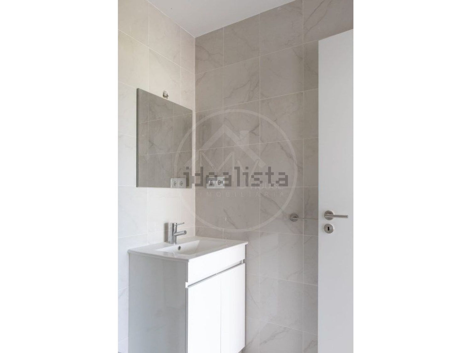 公寓 t3出售在 Cooperativa dos Arquitectos - Fonte da Moura - Pedra Verde - 卫生间
