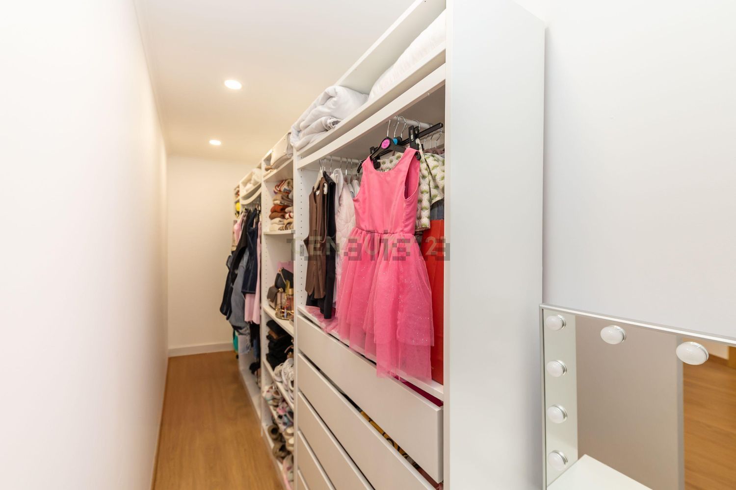 公寓 t3出售在 Santa Marta do Pinhal - 试衣间