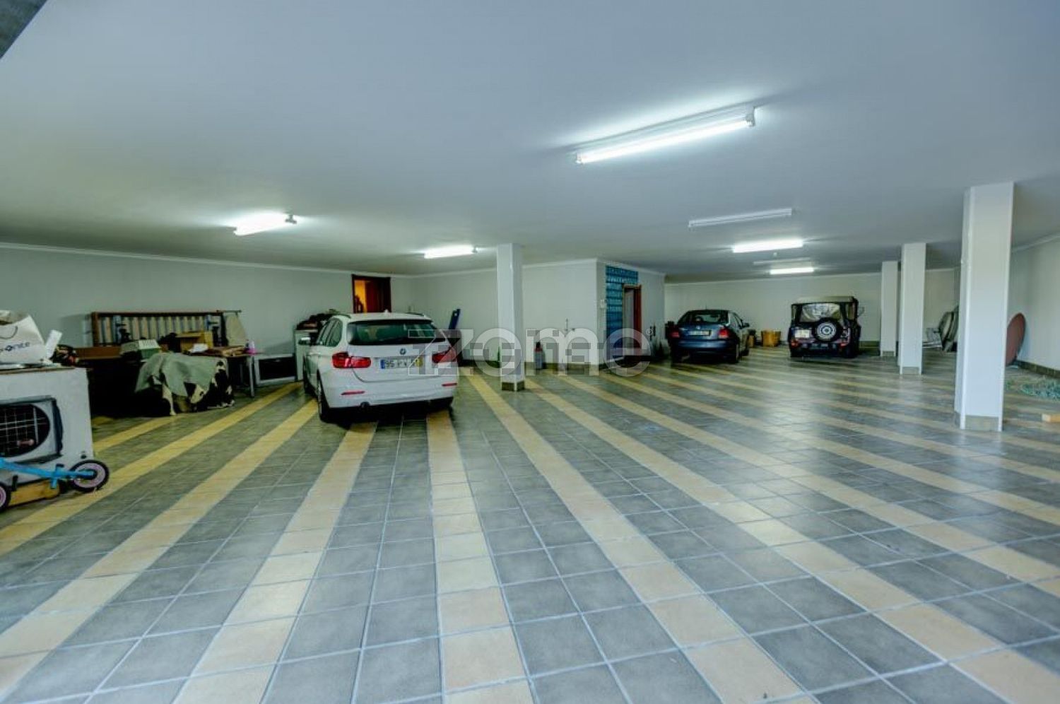 庄园出售在Rua de Santo António, 340 - 停车位