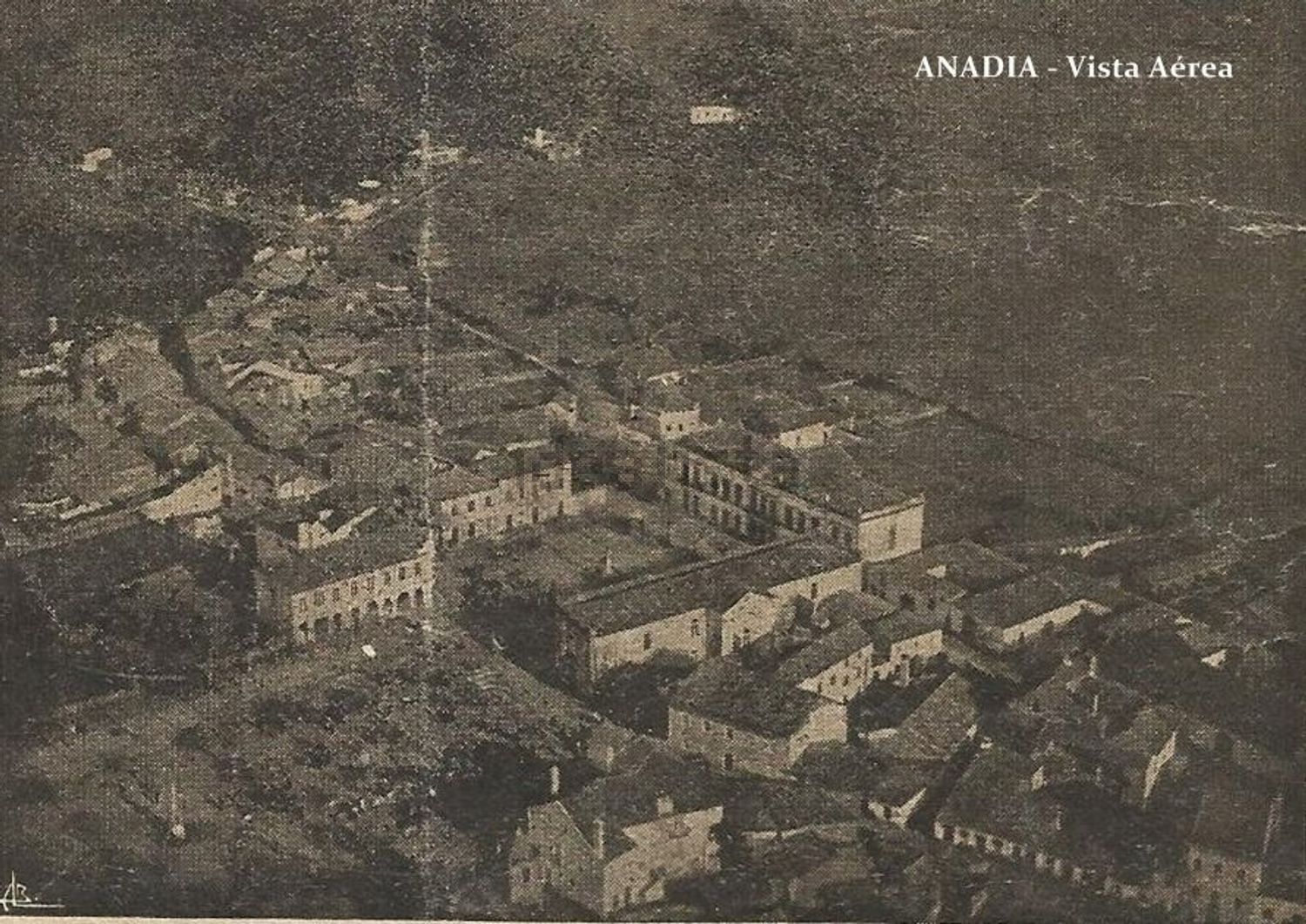 双拼别墅出售在 Arcos e Mogofores, Anadia s/n - 照片