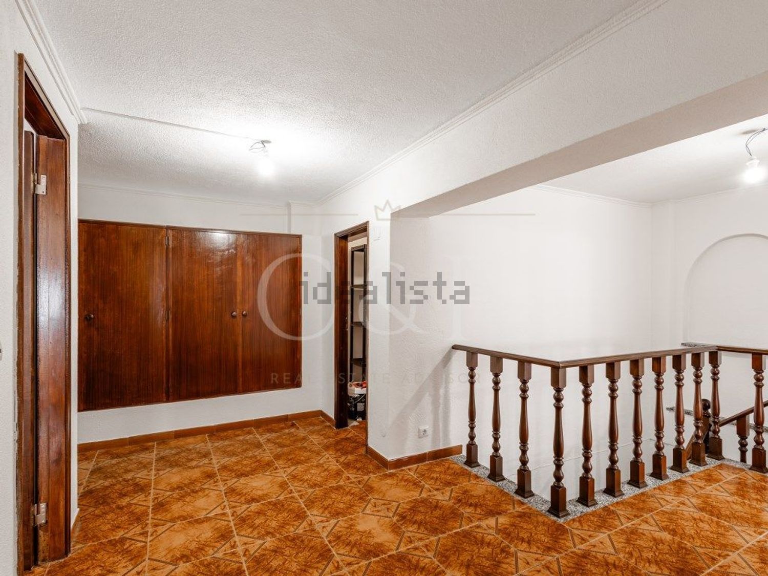 公寓 t3出售在Rua Augusto Machado, 11 - 前厅
