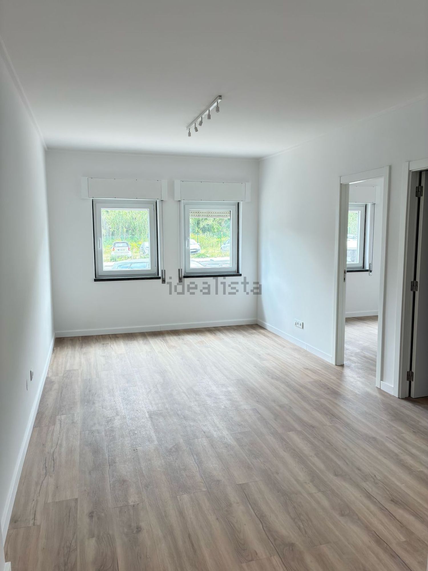 出租公寓 t2在Avenida Mouzinho de Albuquerque, 101 - 客厅