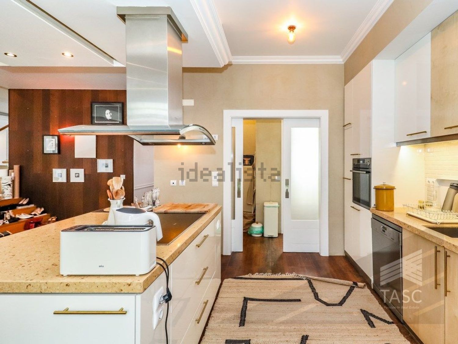 出租公寓 t6在Rua Sebastião Saraiva Lima - 厨房