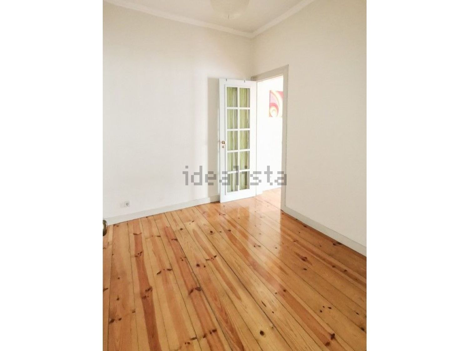 公寓 t3出售在Avenida Almirante Reis, 141 - 卧室