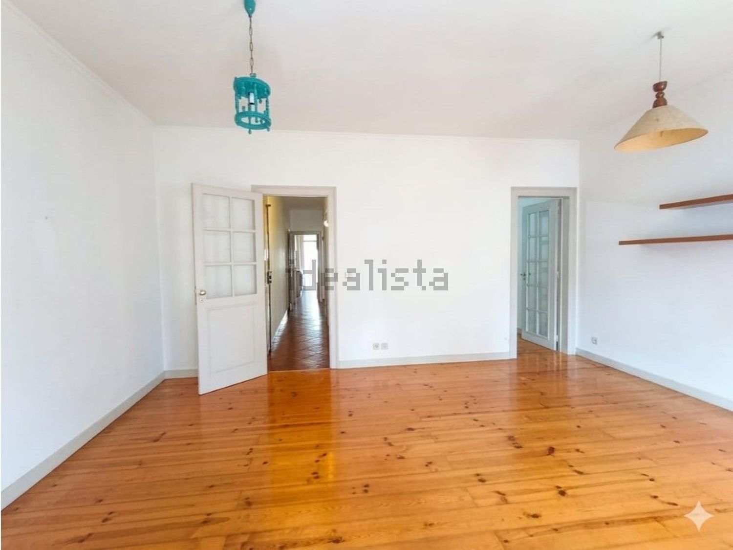 公寓 t3出售在Avenida Almirante Reis, 141 - 客厅