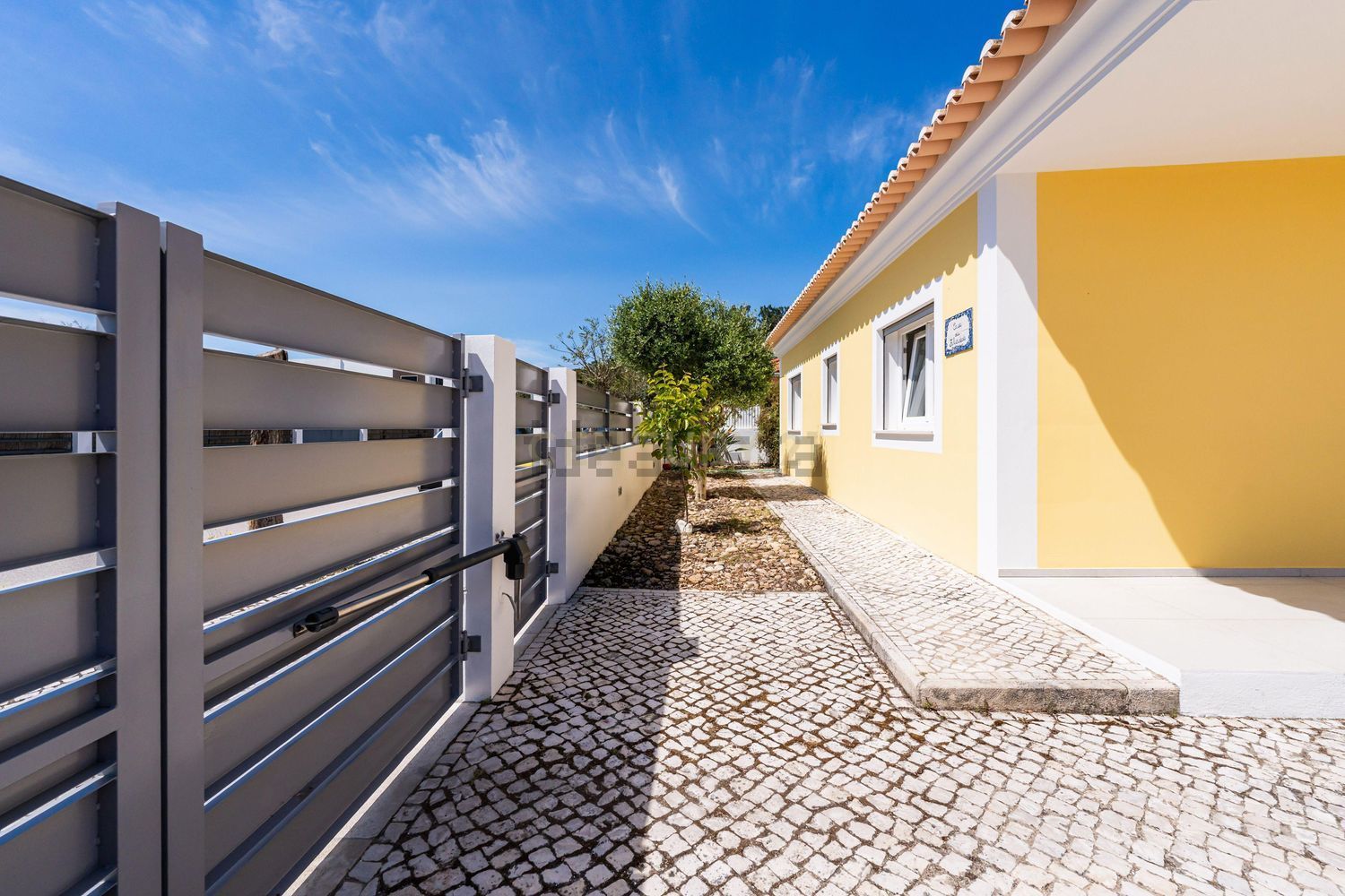 小楼房或独栋别墅出售在 Vila Nogueira de Azeitão - 外立面