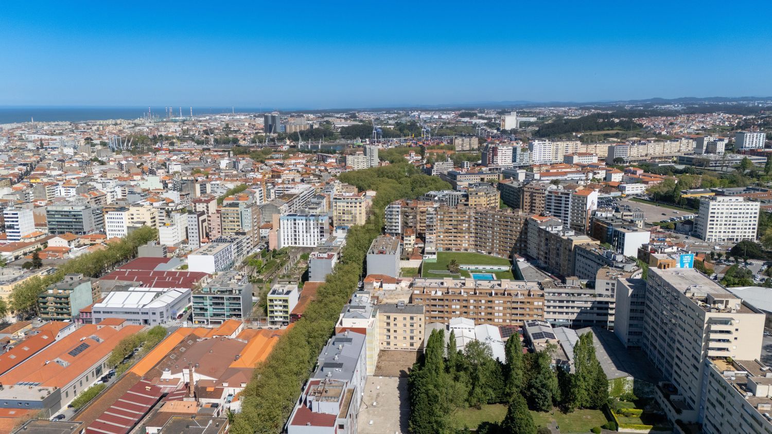 公寓 t2出售在Avenida Comendador Ferreira de Matos, 337 - 视线