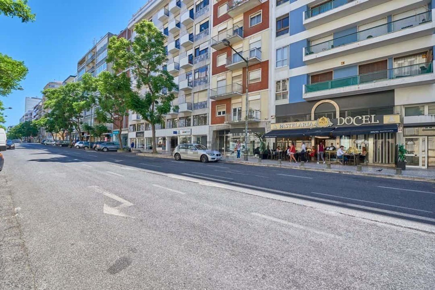 出租房间在Avenida Miguel Bombarda, 93 - 视线