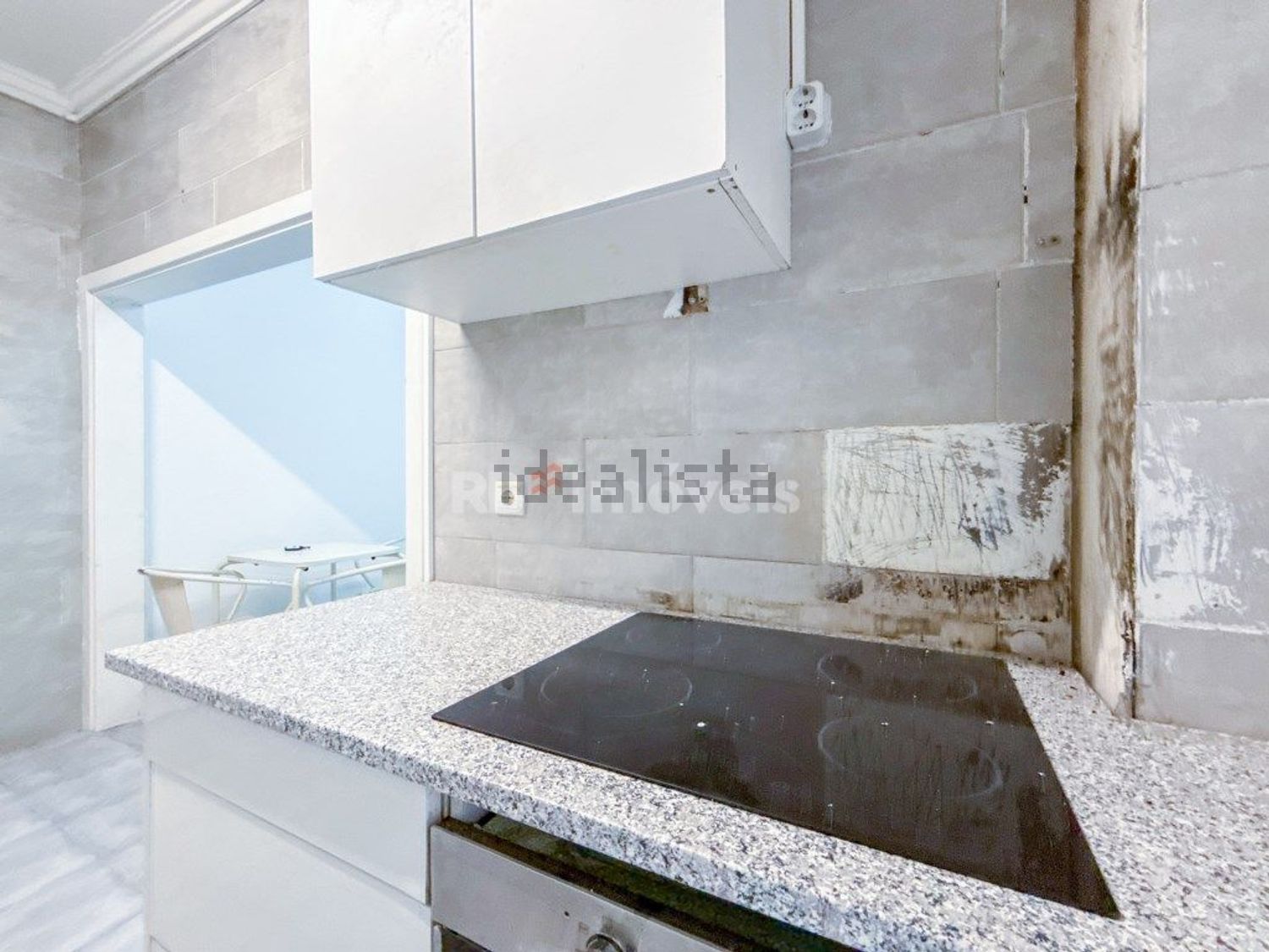 公寓 t3出售在Rua do Montepio Abrantino, 8 - 厨房