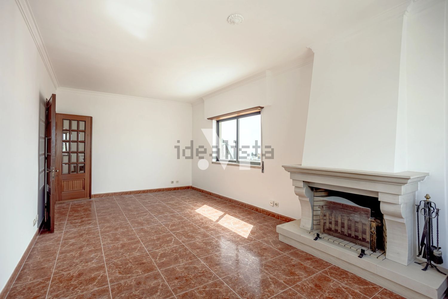 出租公寓 t3在Alameda da Guia s/n - 客厅