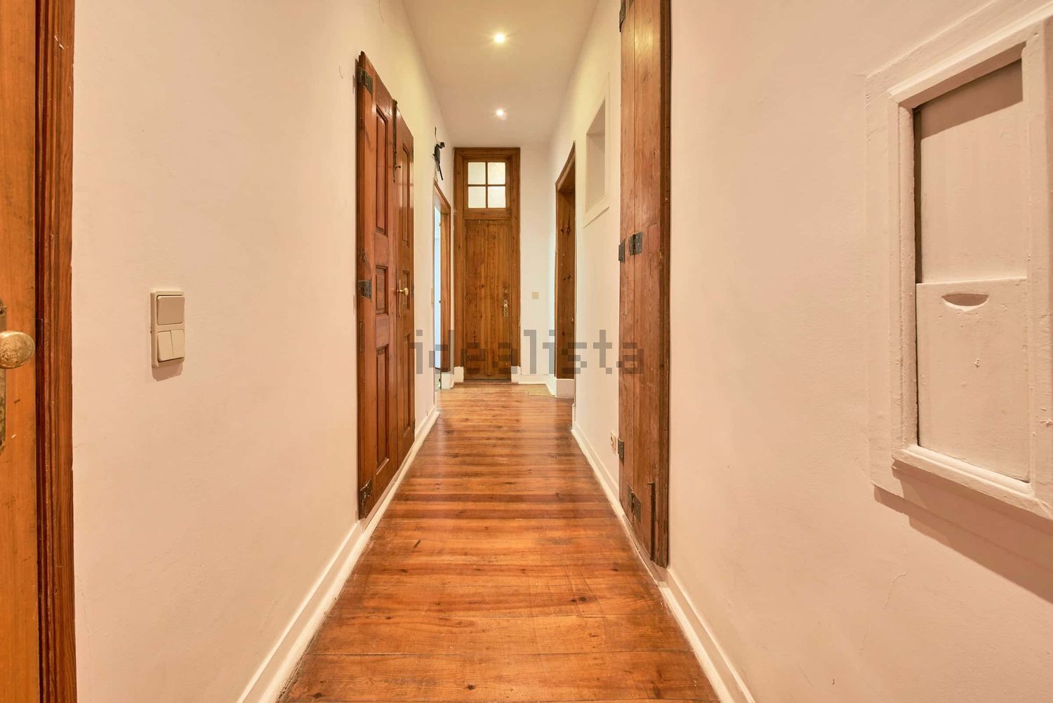 出租房间在Rua do Desterro s/n - 过道