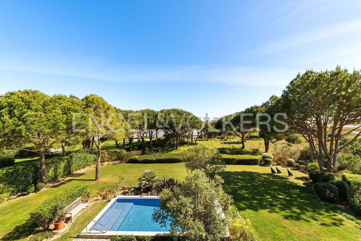 小楼房或别墅出售在 Quinta do Lago - Pinheiros Altos - 游泳池