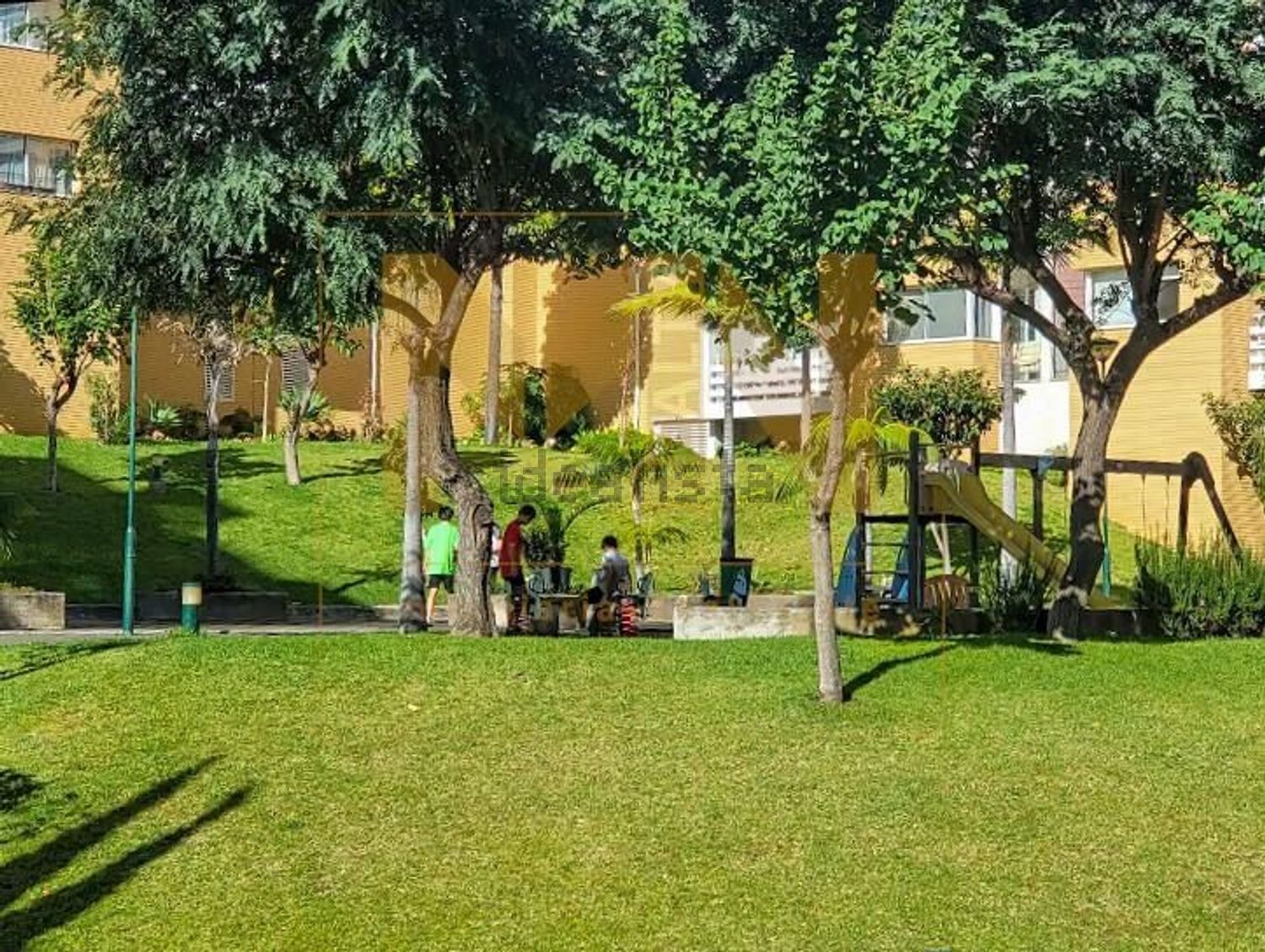 公寓 t3出售在Rua Encosta do Pilar - 花园