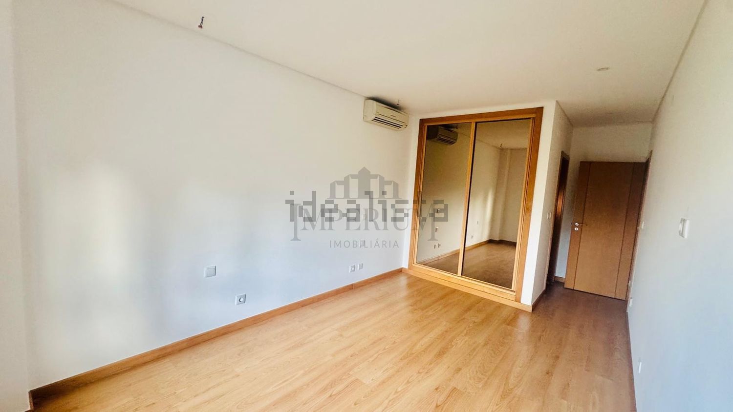 公寓 t3出售在 Pct. Afonso Dinis de Portugal, 14 - 卧室