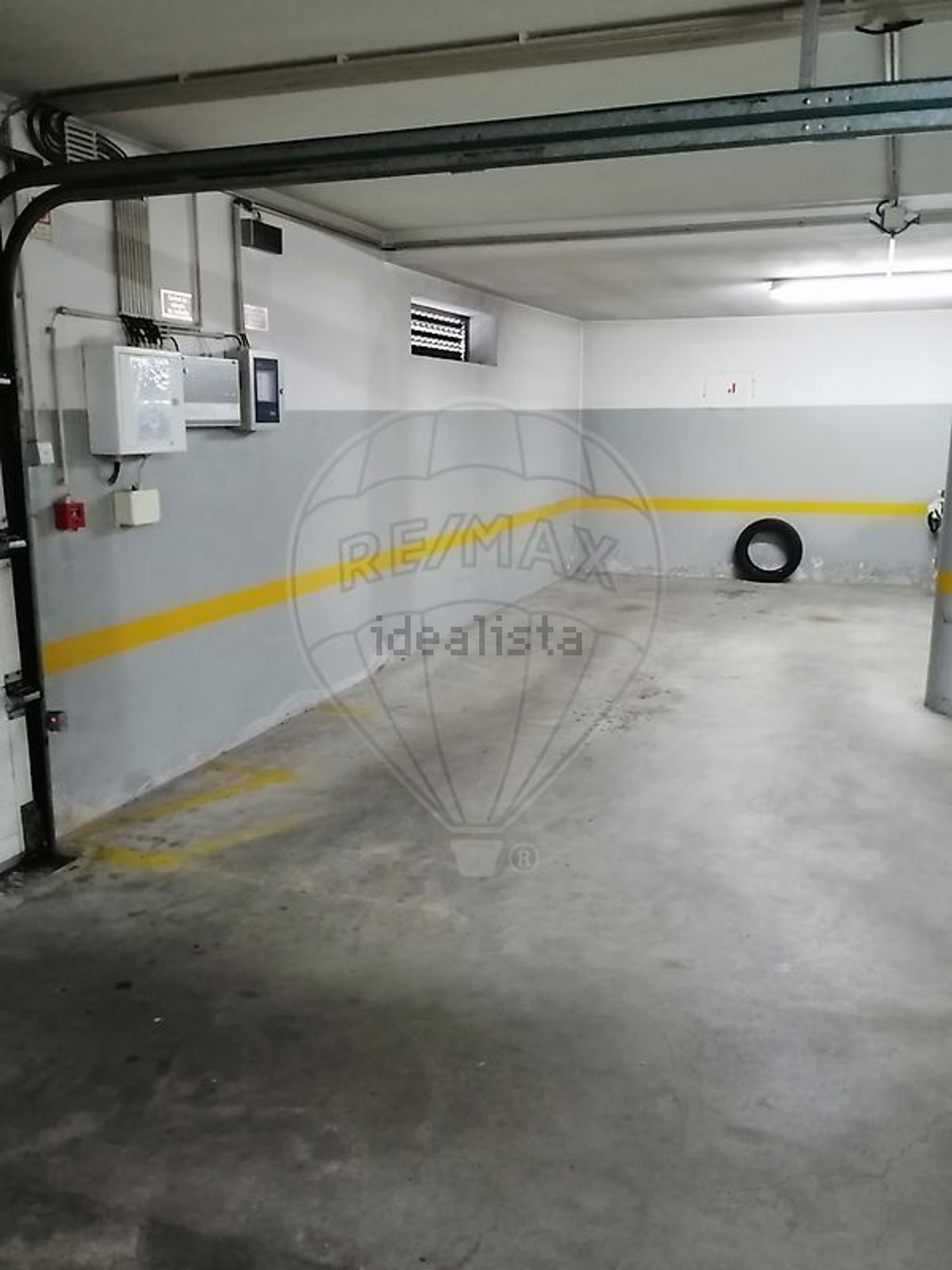 公寓 t2出售在Praça do Padrão da Légua - 停车位