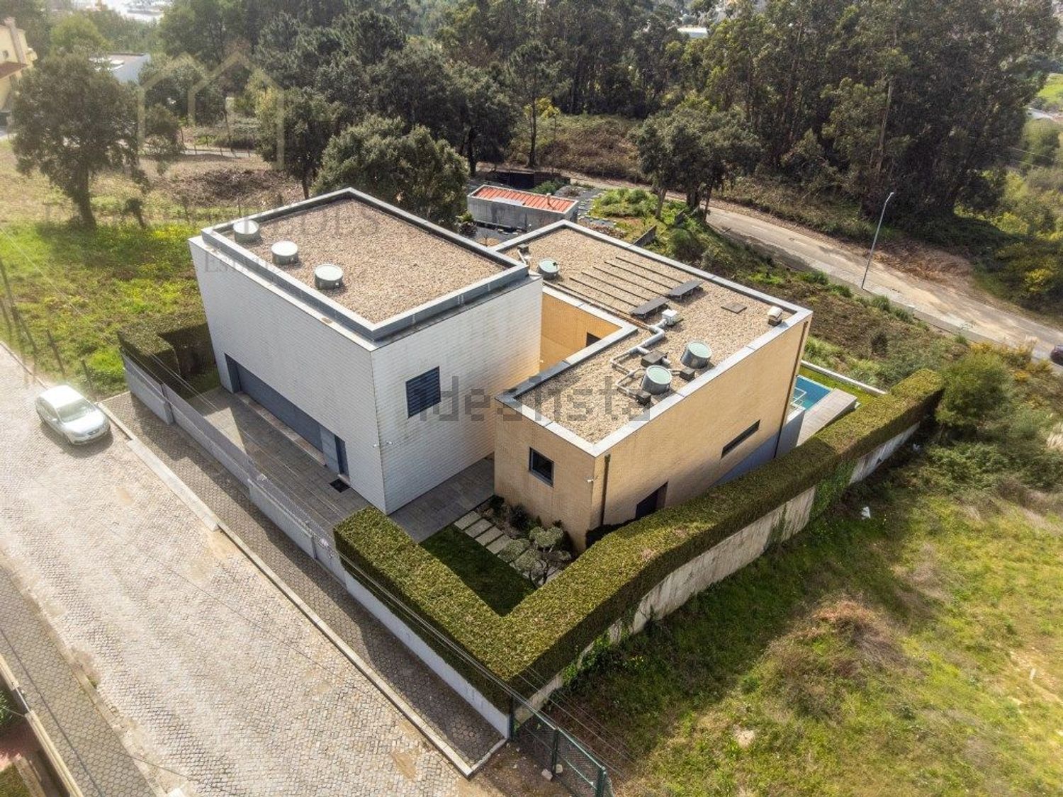 小楼房或独栋别墅出售在Rua Belo Horizonte - 照片