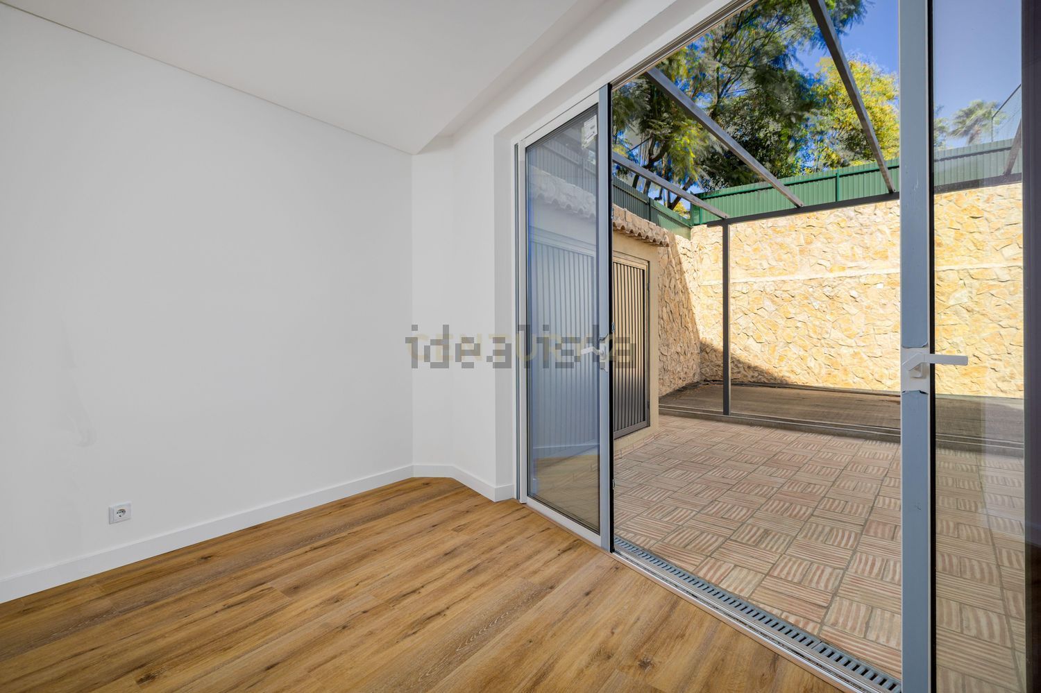 公寓 t3出售在Rua Ascensão Guimarães, 53 - 阳台
