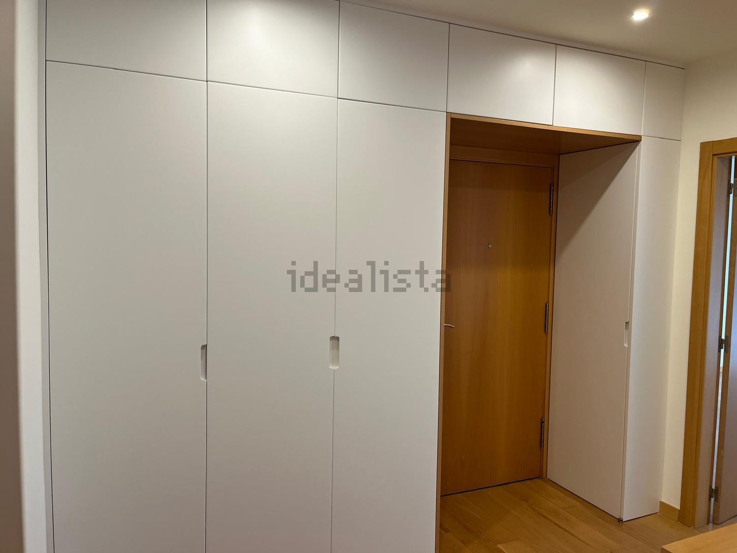 公寓 t3出售在Rua Cândido dos Reis, 8 - 试衣间