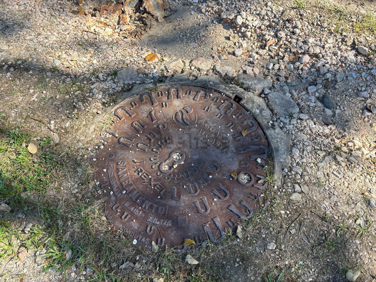 小楼房或独栋别墅出售在 N266 s/n - 详情
