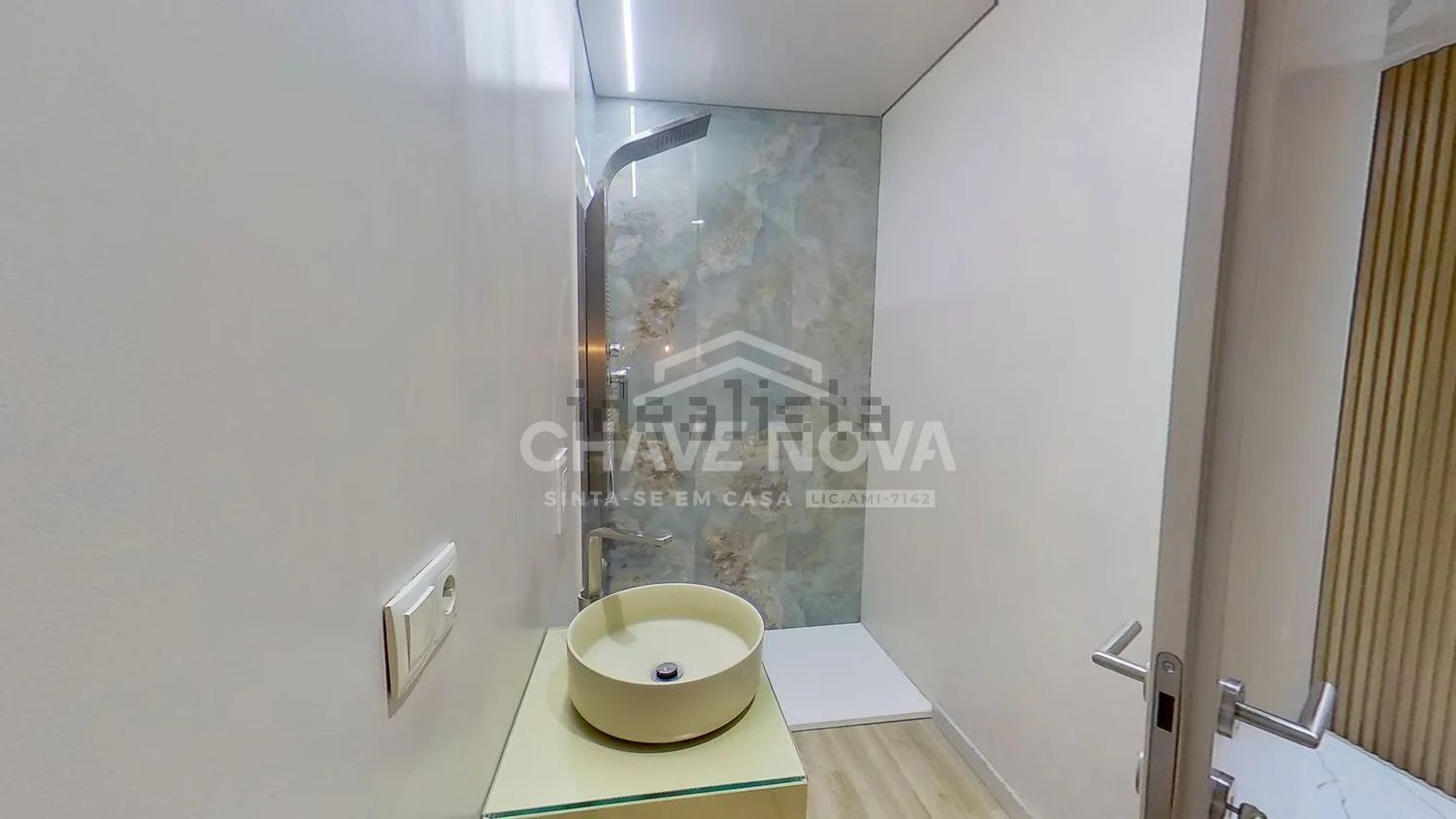 顶层公寓出售在Rua Conde de São Bento, 93 - 卫生间
