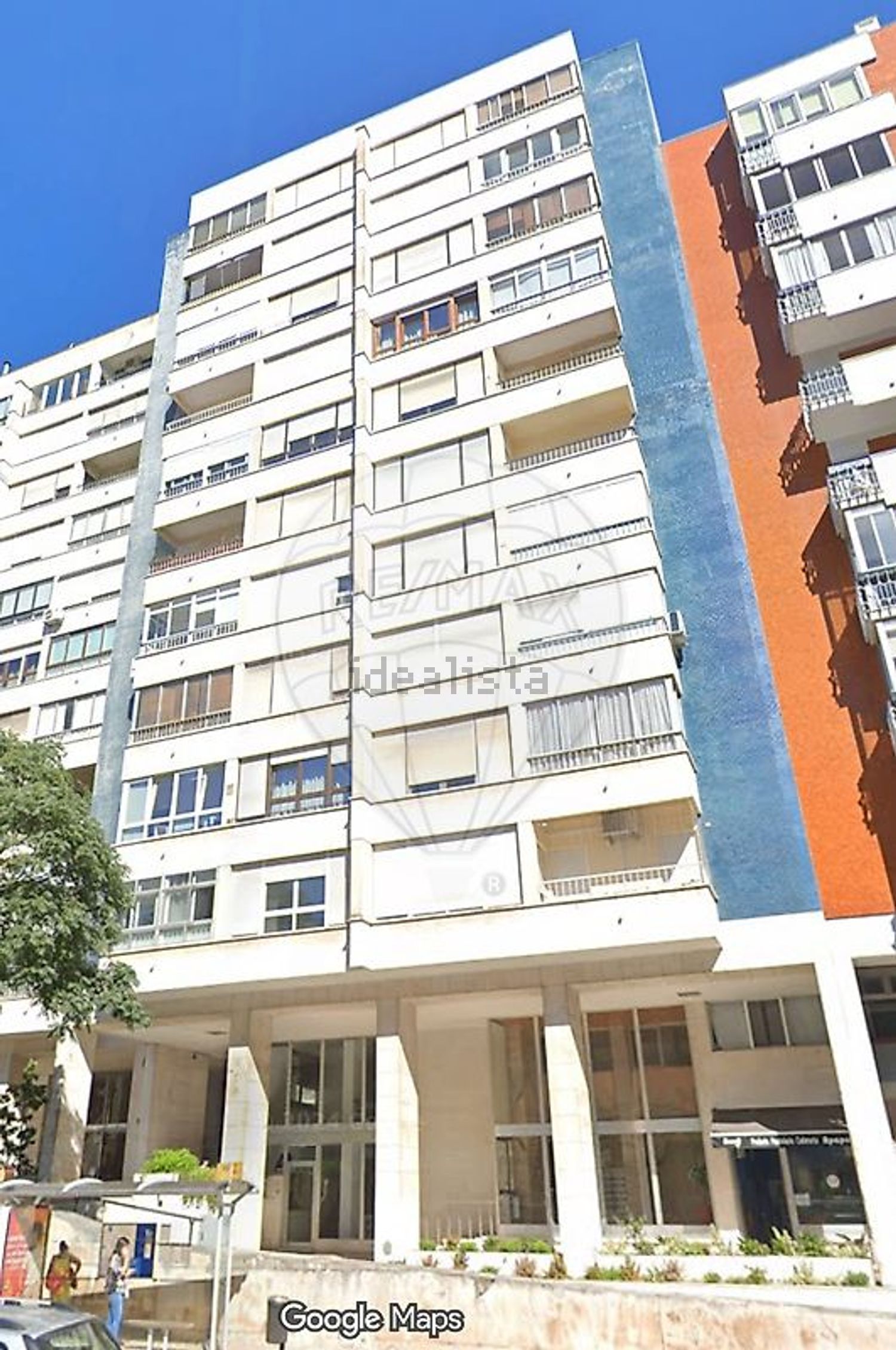 公寓 t3出售在Avenida Bombeiros Voluntários de Algés - 视线