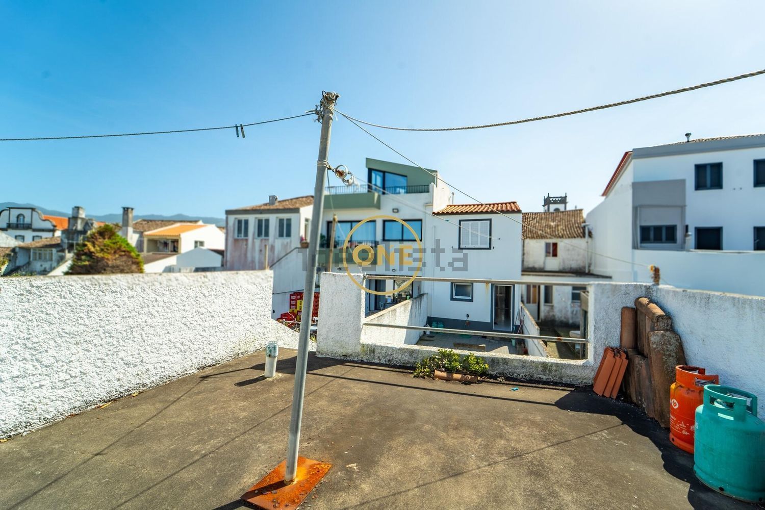 小楼房或别墅出售在 Ribeira Seca - 外立面