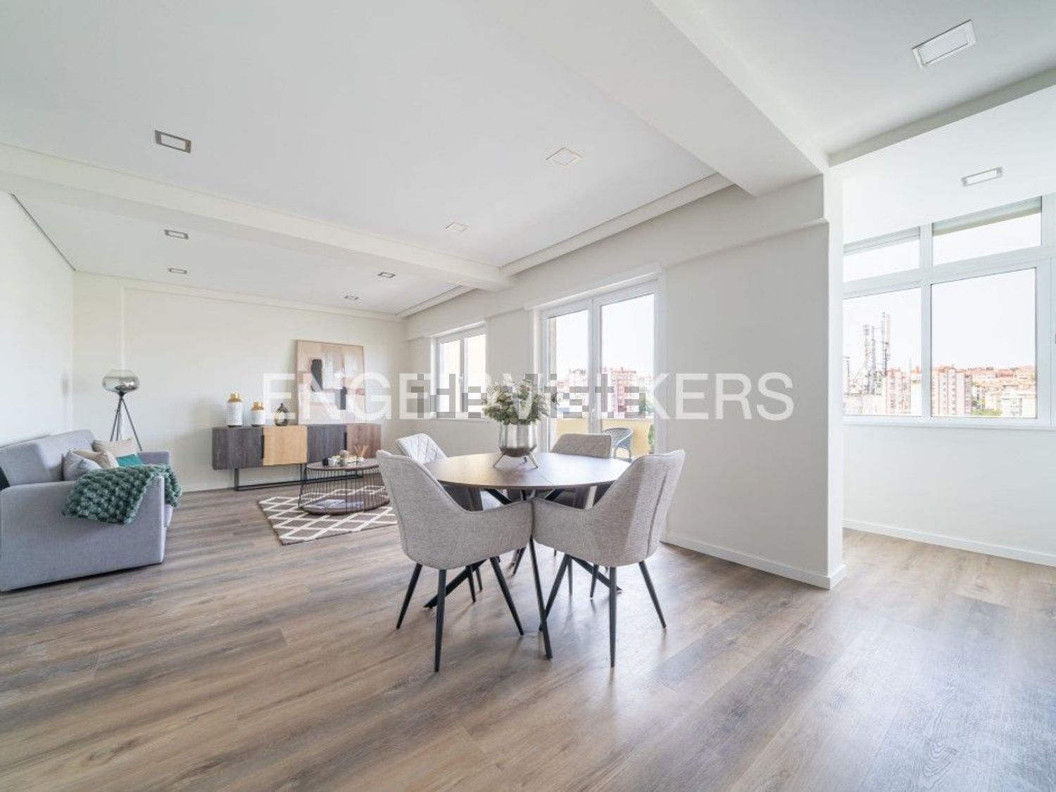 公寓 t3出售在 Bairro de Santa Cruz - 客厅