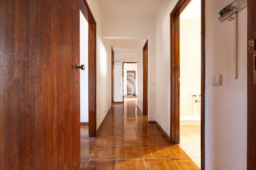 公寓 t3出售在Estrada do Olho de Água, 83800320