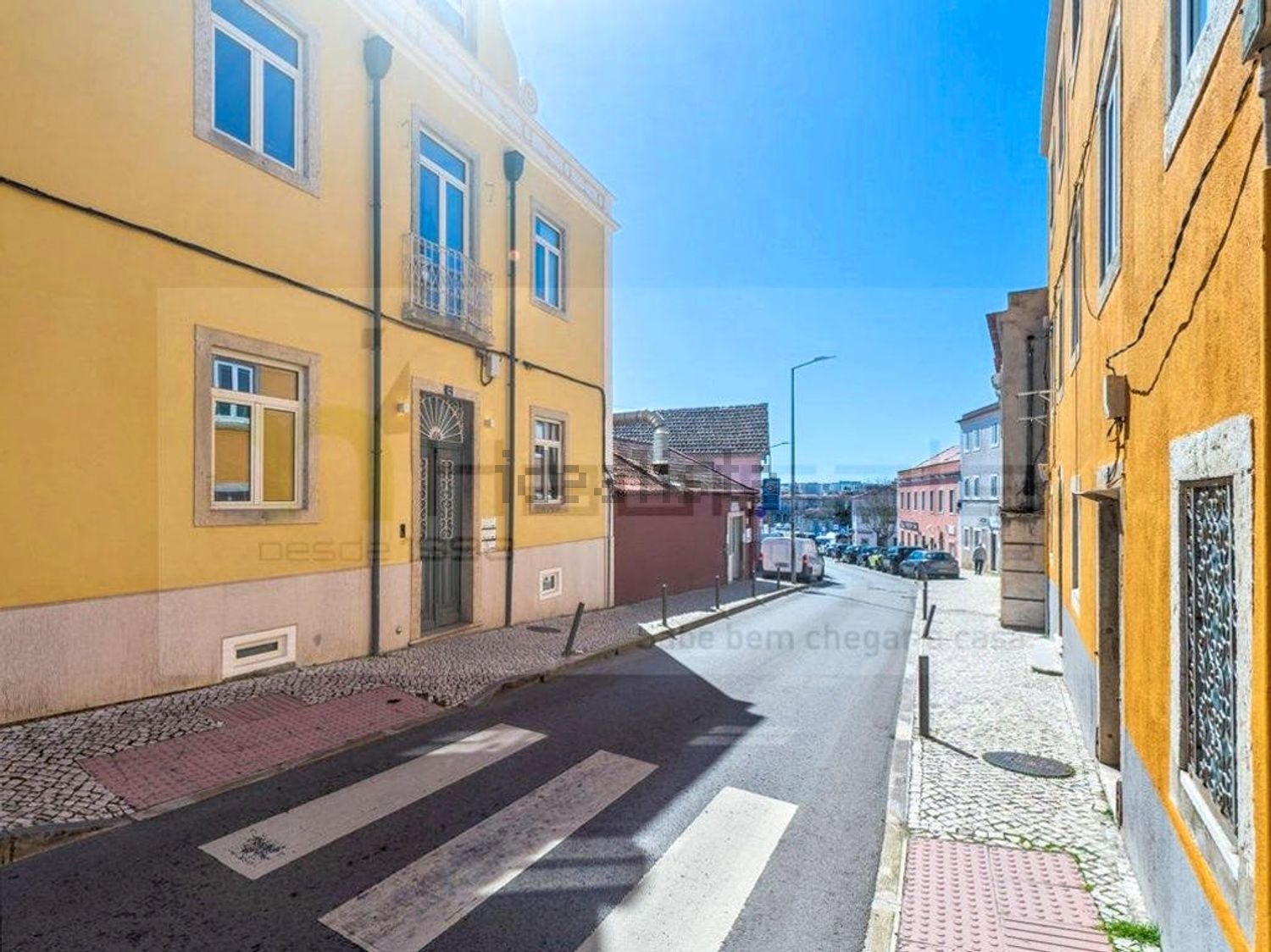复式公寓出售在Avenida da República - 外立面