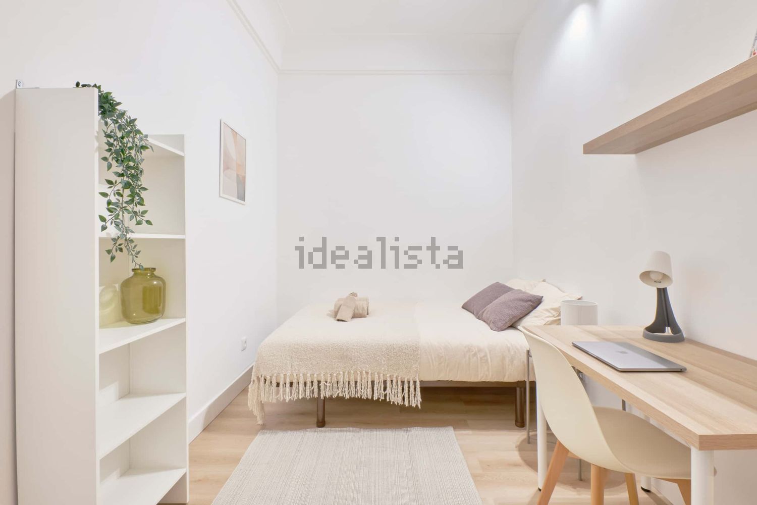 出租房间在Avenida Almirante Reis, 219 - 卧室