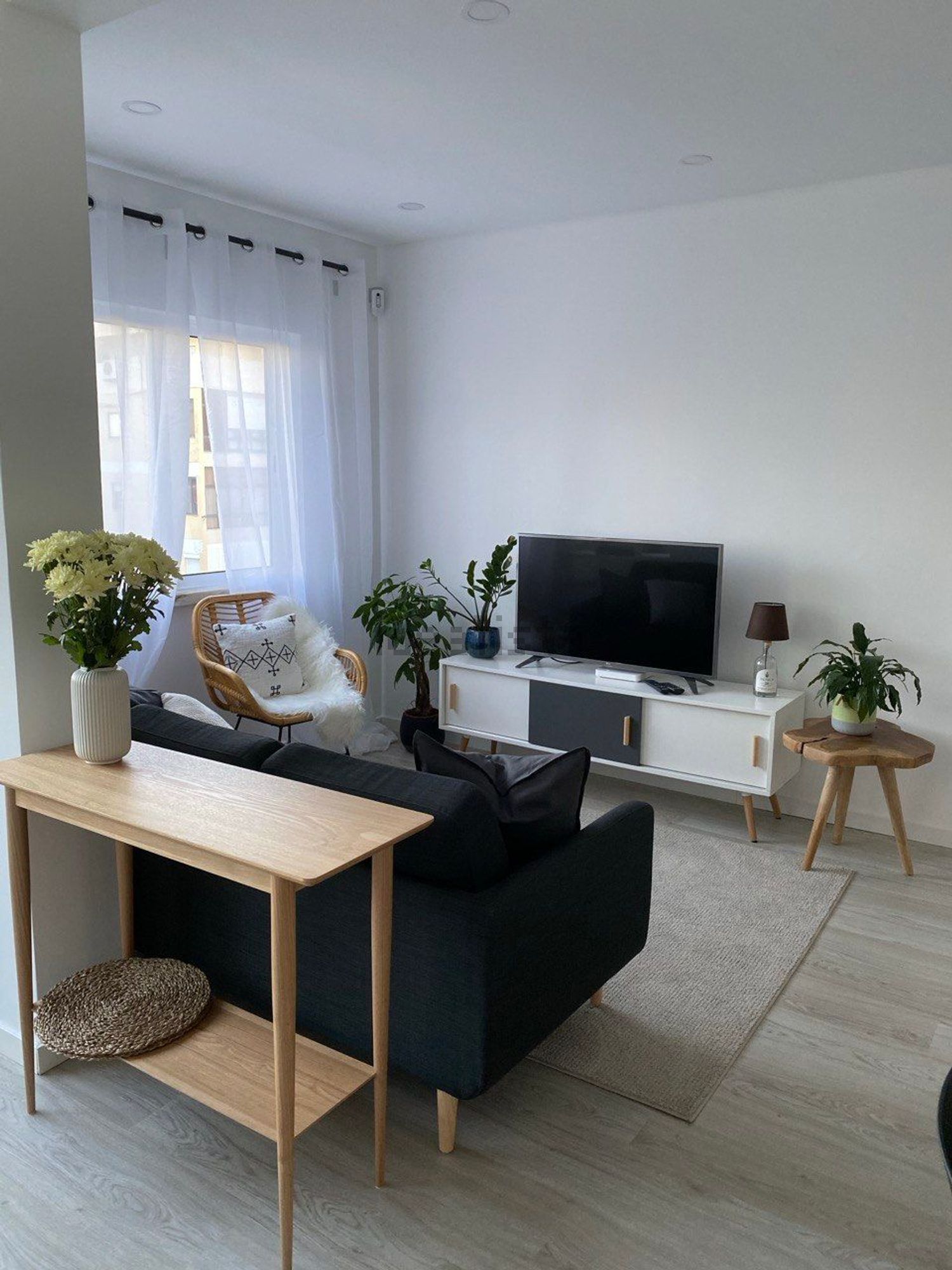 出租公寓 t3在Rua Doutor Sousa Gomes, 6 - 客厅