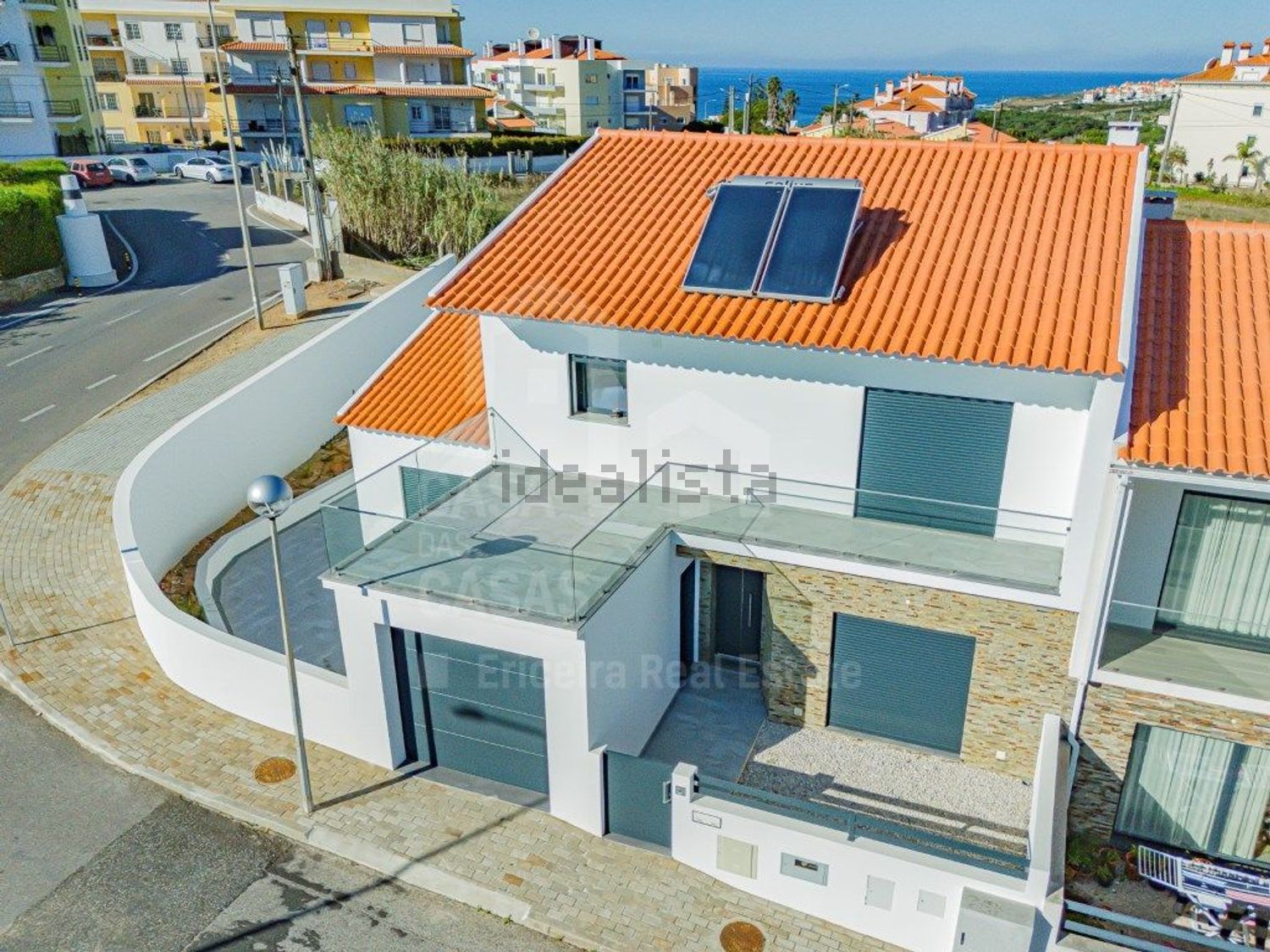 双拼别墅出售在 Ericeira Norte - 游泳池
