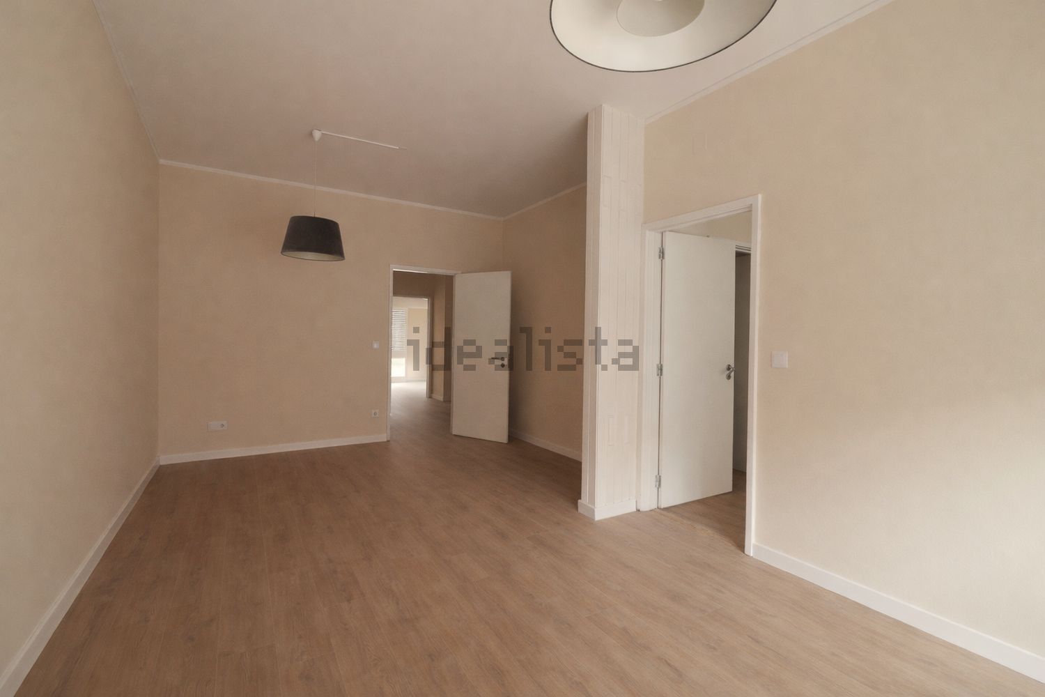 出租公寓 t2在Rua de Santos Pousada, 1210 - 餐厅