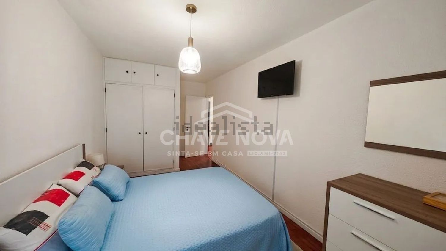 公寓 t3出售在Rua da Regedoura Central - 卧室
