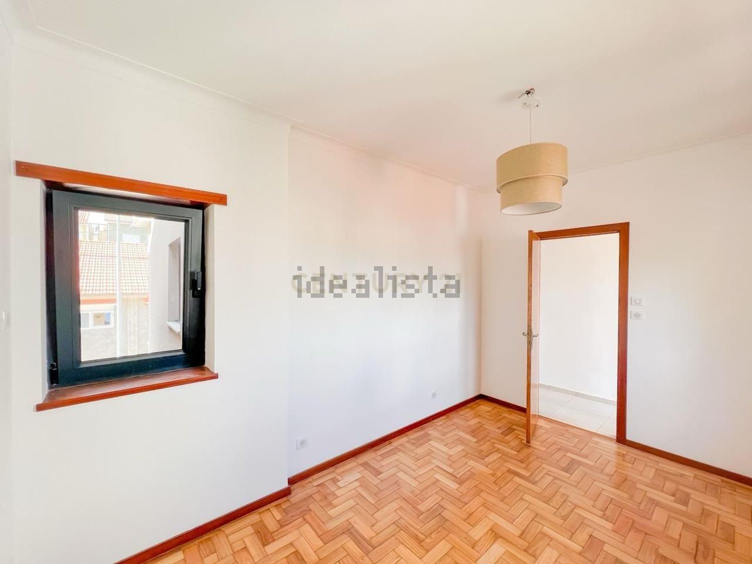 小楼房或独栋别墅出售在Rua Abade Cicouro - 居住