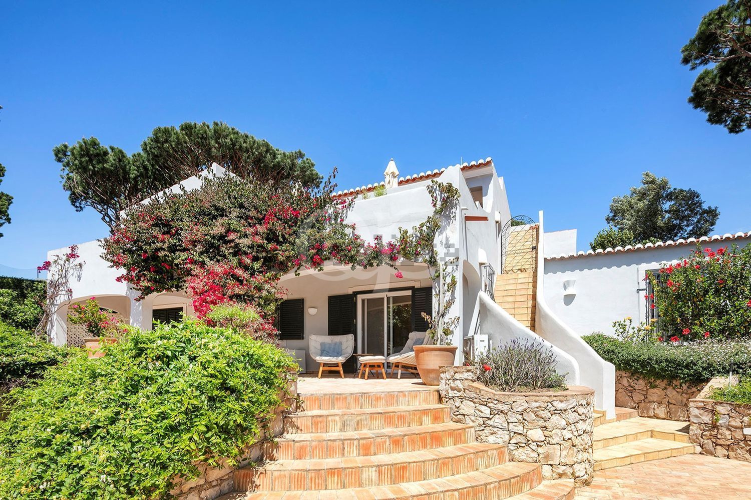 小楼房或别墅出售在 Vale do Lobo - 外立面